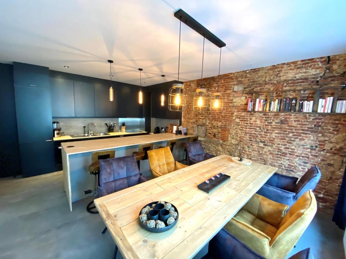 The Square - Vacation Rental With Outdoor Sauna - Centre Of Antverpy Exteriér fotografie