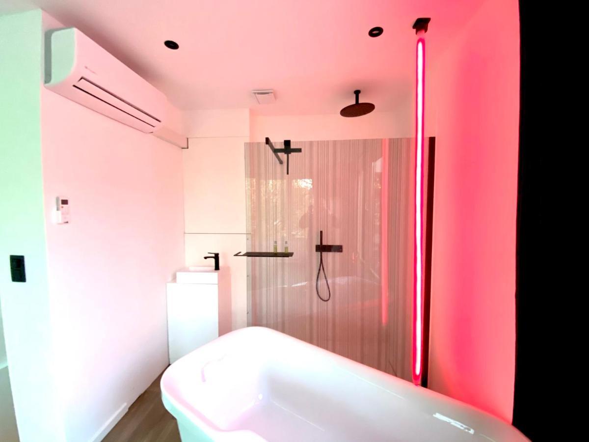The Square - Vacation Rental With Outdoor Sauna - Centre Of Antverpy Exteriér fotografie